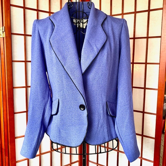 Dani Max Jackets & Blazers - Lois Snyder Dani Max Petite Periwinkle Blazer